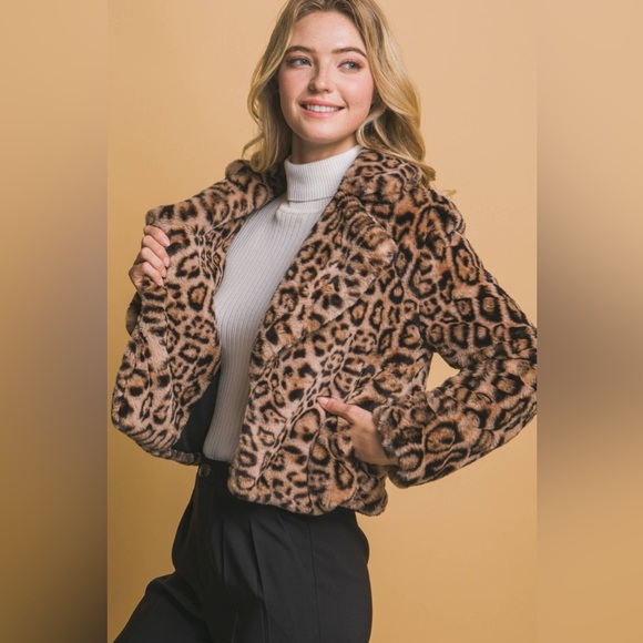 Leopard Print Faux Fur Jacket - Picture 3 of 7